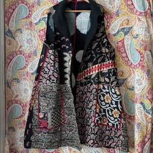 Mieko Mintz Quilted Cotton Kantha Reversible Vest Black Boho Floral Layer EUC